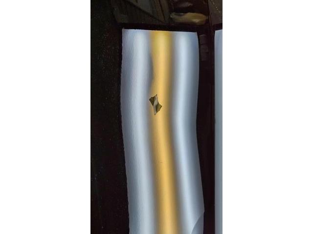 トヨタ ヴェルファイアのクォーターパネルのへこみのデントリペア