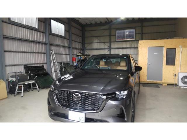 マツダ CX-60のボンネットのへこみのデントリペア