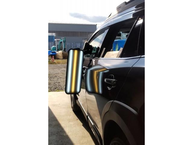 スバル フォレスターのリアドアのドアパンチのへこみのデントリペア