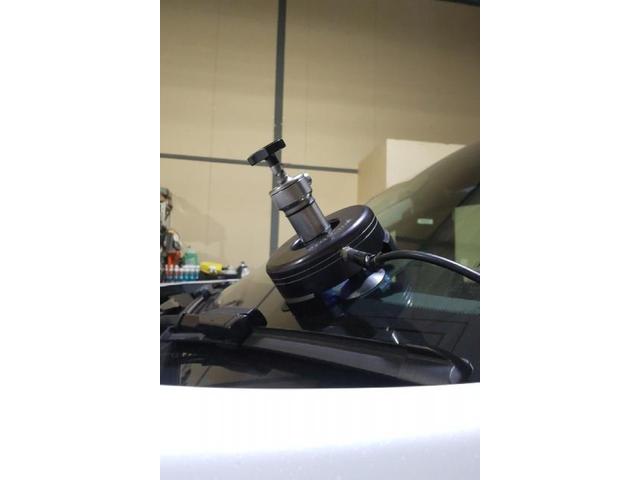 ホンダ ヴェゼルのフロントガラスのウィンドリペア