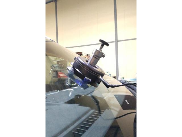 日産 エクストレイルのウィンドリペア