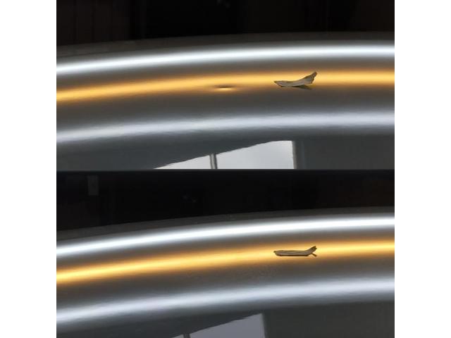 トヨタ ハリアーのルーフのへこみのデントリペア