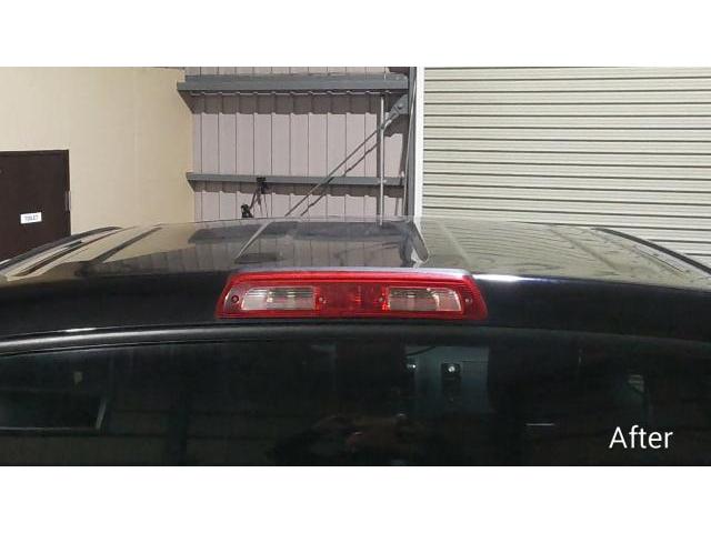 トヨタ タンドラのルーフの複数箇所のへこみのデントリペア