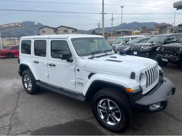 【Jeep ラングラー SAHARA ボディ 磨き ガラスコーティング】香川県　さぬき市　三木町　東かがわ市　高松市　カーフィルム　内装リペア　鈑金　塗装　コーティング　REVIVAL