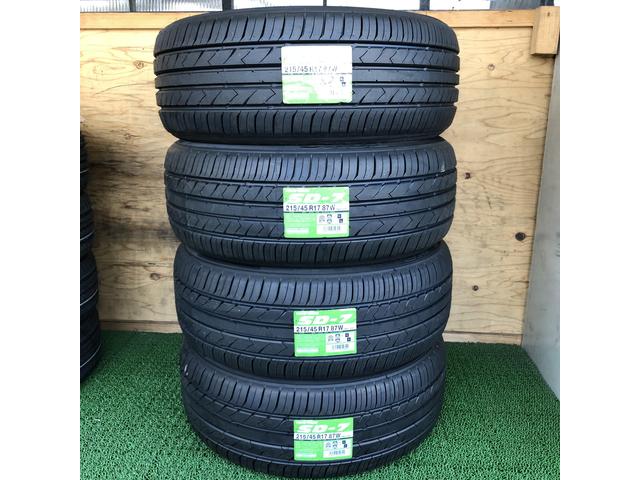 茨城持ち込み交換歓迎店 17インチ トヨタ プリウス  持ち込みタイヤ交換 トーヨータイヤ SD-7 215/45R17 茨城県石岡市 車好オート 石岡市タイヤ交換
