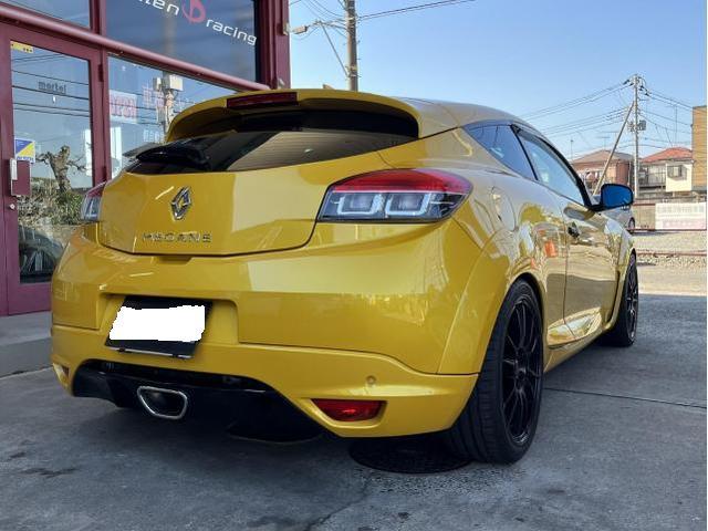 ユーザーカー紹介(RENAULT MEGANE RS)