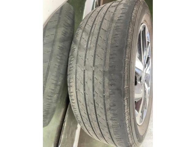 ステップワゴン　持ち込みタイヤ交換