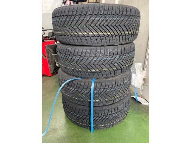 インプレッサ　持ち込みタイヤ交換