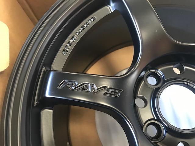 マツダ　ＮＤ５ＲＣ　ロードスター　ホイール交換　タイヤ交換　ホイール持込み　ホイール直送　広島市　安佐北区　三入　シグナル　部品持込み　アドバン　レイズ　グラムライツ　３Ｄアライメント　アライメトキャンペーン中　４輪トータルアライメント調整