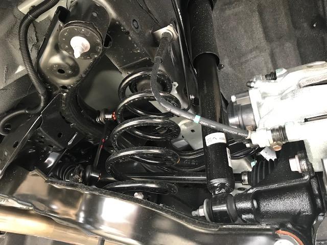 マツダ KG2P CX-8 車高調取付け 車高調整 ブッシュ1G マツダ KG2P CX-8 車高調取付け 車高調整 ブッシュ1G