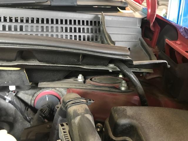 ZVW30 プリウス 車高調取付け ブッシュ1G締め直し 四輪 ZVW30 プリウス 車高調取付け ブッシュ1G締め直し 四輪