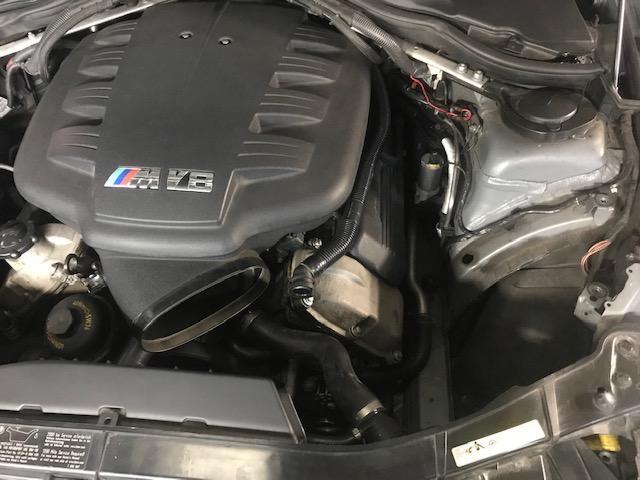 ＢＭＷ　Ｅ９２　Ｍ３　エンジンマウント交換　ミッションマウント交換　広島　安佐北区　三入　シグナル　Ｖ８　８連スロットル　欧州車　アメ車　輸入車　整備　メンテナンス　４輪アライメント　アライメントキャンペーン中　アライメント安い
