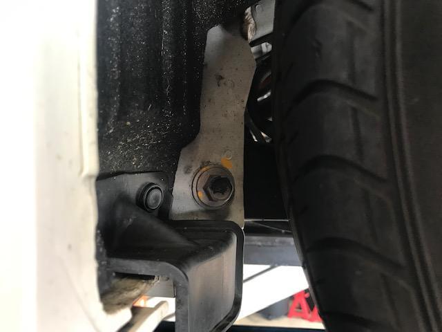 GP5 フィットハイブリッド KYB ローファースポーツプラス GP5 フィットハイブリッド KYB ローファースポーツプラス
