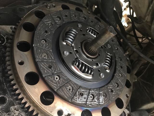 AE86 カローラレビン クラッチ交換 強化クラッチ ミッション AE86 カローラレビン クラッチ交換 強化クラッチ ミッション
