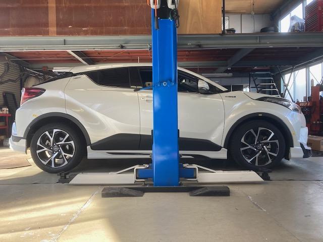 ZYX11 CーHR 車高調取付け ブッシュ1G締め直し 4輪 ZYX11 CーHR 車高調取付け ブッシュ1G締め直し 4輪