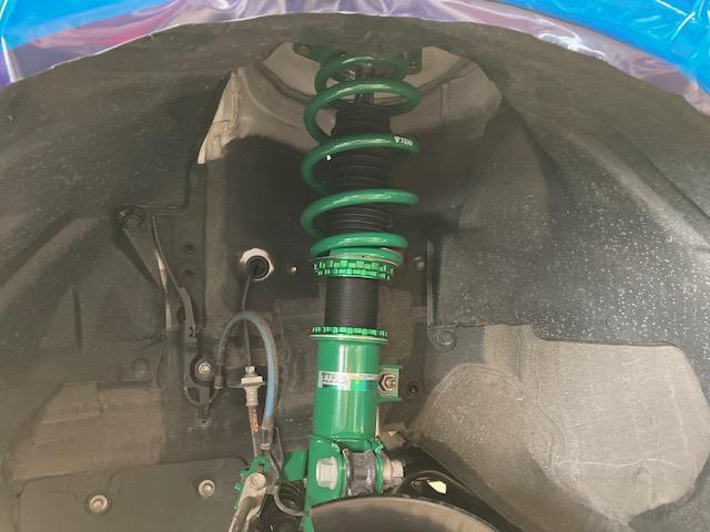 MXUA80 ハリアー 車高調取付け ブッシュ1G締め直し 4輪 MXUA80 ハリアー 車高調取付け ブッシュ1G締め直し 4輪