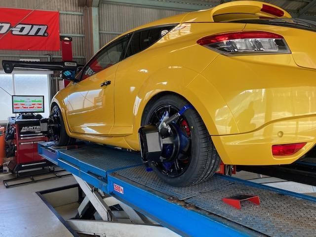 DZF4R メガーヌ ルノースポール 車高調取付け ブッシュ1G DZF4R メガーヌ ルノースポール 車高調取付け ブッシュ1G