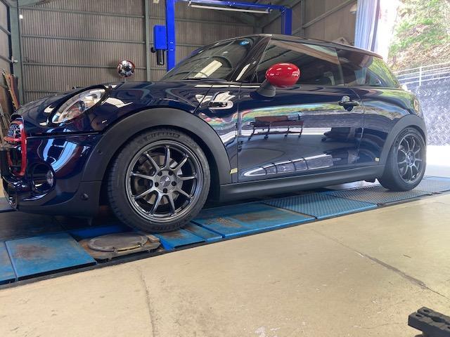 F56 MINI 車高調取付け 車高調整 1G締め 4輪 F56 MINI 車高調取付け 車高調整 1G締め 4輪
