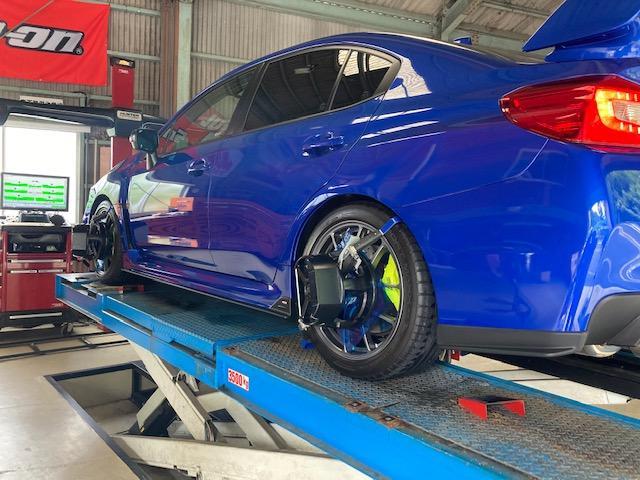 ＶＡＢ　ＷＲＸ　ＳＴＩ　リジカラ取付け　４輪アライメント調整　リアディフューザー取付け【広島市　安佐北区　安佐南区　西区　東区　南区　中区　安芸区　佐伯区　安芸高田　東広島　西条　呉　三原　福山　山口　島根　岡山　岩国　周南　浜田】　　