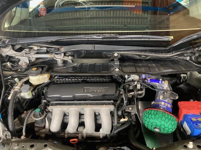 GE8 フィットRS ローファースポーツキット取付け リジカラ GE8 フィットRS ローファースポーツキット取付け リジカラ