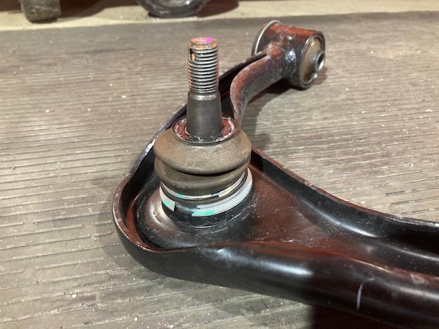 GUN125 ハイラックス リフトアップスペーサー取付け GUN125 ハイラックス リフトアップスペーサー取付け