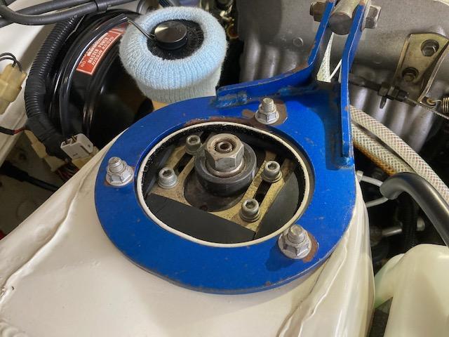 AE86レビン 足周りリフレッシュ 車高調取付け ブッシュ交換 AE86レビン 足周りリフレッシュ 車高調取付け ブッシュ交換