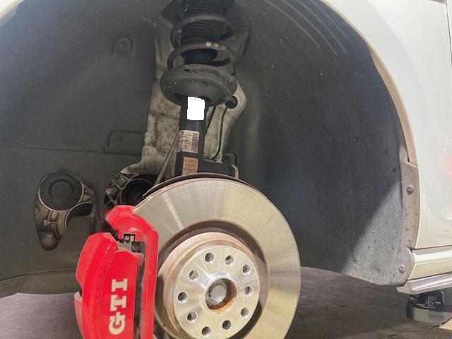 ゴルフⅦ GTI ダウンサス取付け ブッシュ1G締め 4輪 ゴルフⅦ GTI ダウンサス取付け ブッシュ1G締め 4輪