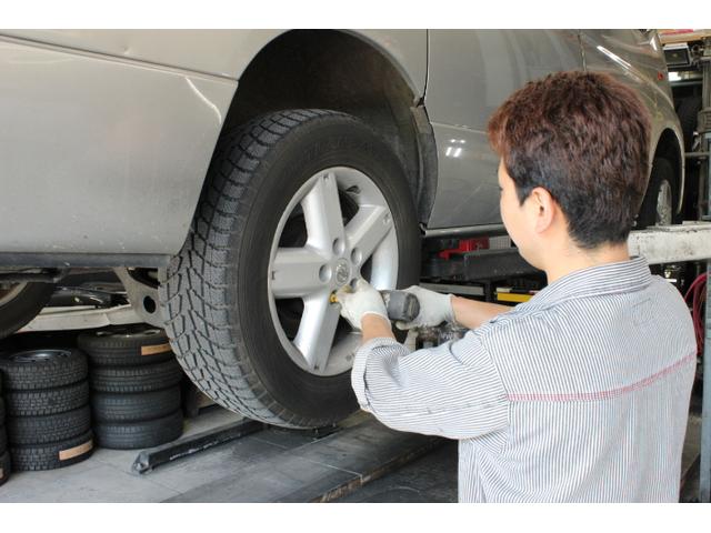 タイヤ交換や日常的なメンテナンス、修理など親身に対応しております