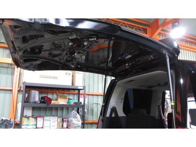 トヨタ ノア ZRR70 ナビ取り 外し取付 堺市美原区|グーネットピット トヨタ ノア ZRR70 ナビ取り 外し取付 堺市美原区|グーネットピット