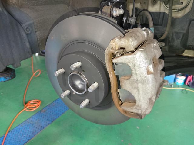 トヨタ 86 ZN6 ブレーキパッド交換 ローター交換 堺市 美原区