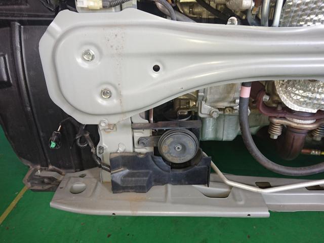 ダイハツ ウェイク LA700S グリル交換 ホーン取付　堺市　美原区