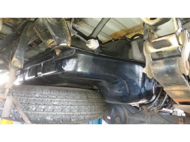 三菱 ミニキャブ ガソリンタンク(中古品)交換