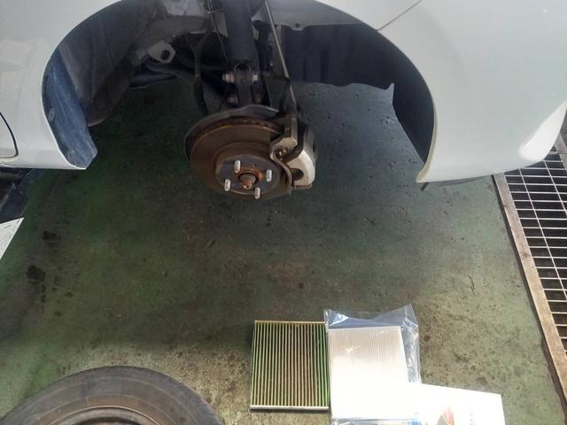 トヨタ　アクア　車検整備　名古屋市中川区