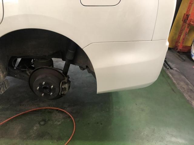 トヨタ　ヴォクシー　車検整備　名古屋市中川区