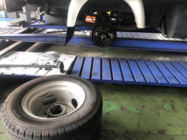マツダ　ボンゴトラック　冷凍車　車検整備　名古屋市中川区