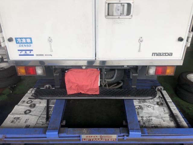 マツダ　ボンゴトラック　冷凍車　車検整備　名古屋市中川区