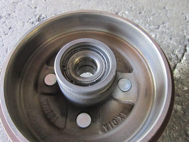 スズキ　ラパン　ＨＥ22Ｓ　走行中ゴーゴー音　リヤハブベアリング交換