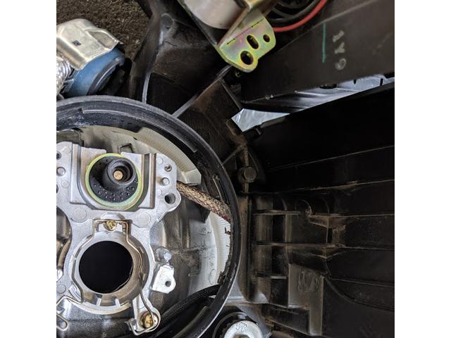 タイヤ持込交換　ホーン　ヘットライトブースト交換　ダイハツ　ミラジーノ　交換　整備　修理を実施！！遠賀郡遠賀町周辺の車検・整備・修理・ナビ取付・タイヤ取付など、お車の事ならお気軽にご相談下さい！！！