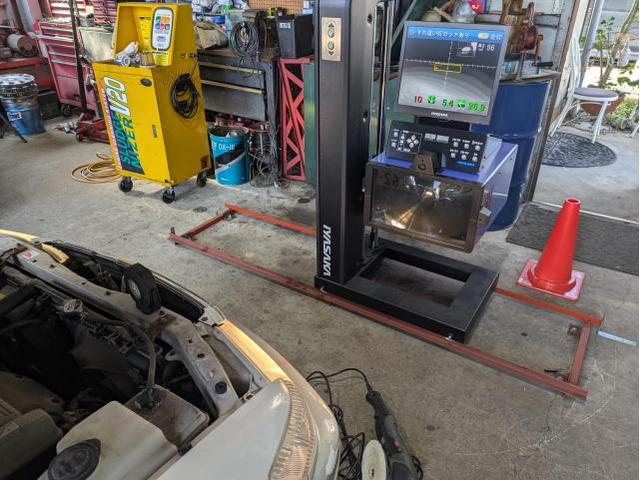トヨタ　コロナプレミオ　車検・リヤブレーキシュ・ヘッドライト球・ヘッドライト磨き・交換・修理・整備 ・車検　 遠賀郡遠賀町・水巻町・岡垣町・芦屋町・中間市・北九州市八幡西区・鞍手町、宗像市、他地域のお客様も大歓迎