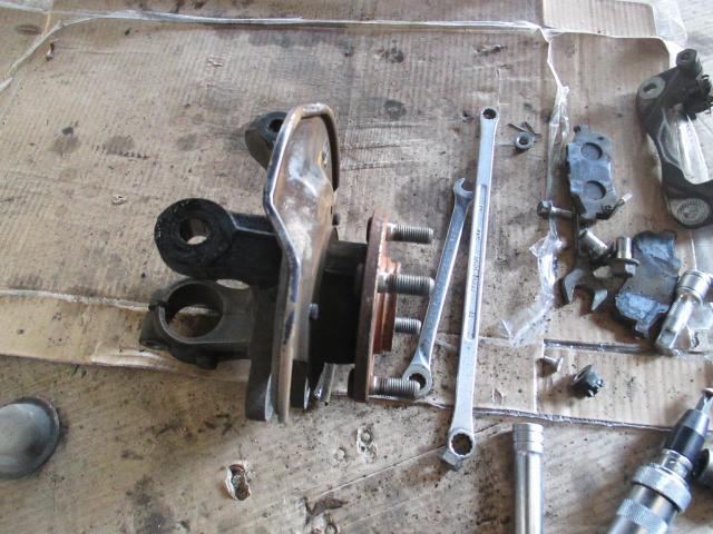 ホンダ　バモス　サスペンション・足回り修理・整備　フロントハブベアリングの交換修理を実施　 遠賀郡遠賀町・水巻町・岡垣町・芦屋町・中間市・北九州市八幡西区・鞍手町、宗像市、他の地域のお客大歓迎