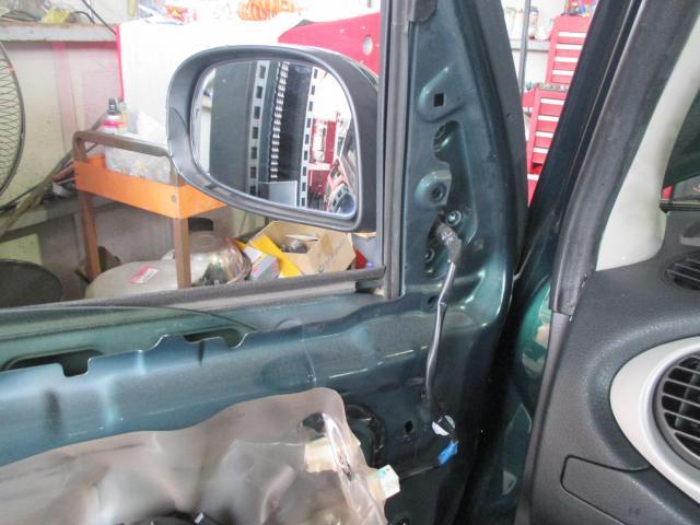 ダイハツ　ミラジーノ　中古車販売　車検　修理・整備　ドアミラー　ＡＴＦオイルの交換修理を実施　 遠賀郡遠賀町・水巻町・岡垣町・芦屋町・中間市・北九州市八幡西区・鞍手町、宗像市、他の地域のお客大歓迎