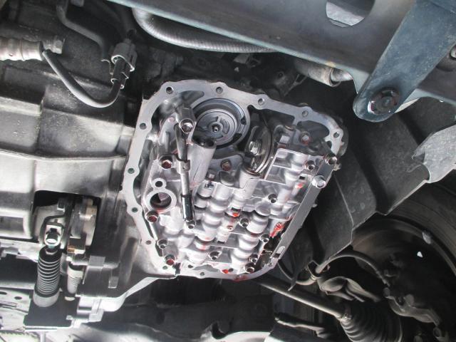 ダイハツ　ミラジーノ　中古車販売　車検　修理・整備　ドアミラー　ＡＴＦオイルの交換修理を実施　 遠賀郡遠賀町・水巻町・岡垣町・芦屋町・中間市・北九州市八幡西区・鞍手町、宗像市、他の地域のお客大歓迎