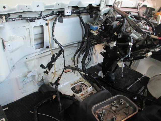 ダイハツ　ハイゼットトラック　その他修理・整備　ヒーターコア　ラジエーターの交換修理を実施　 遠賀郡遠賀町・水巻町・岡垣町・芦屋町・中間市・北九州市八幡西区・鞍手町、宗像市、他の地域のお客大歓迎