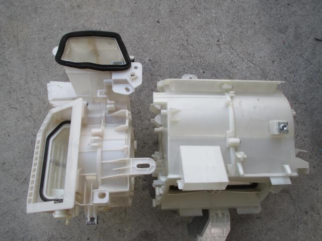 ダイハツ　ハイゼットトラック　その他修理・整備　ヒーターコア　ラジエーターの交換修理を実施　 遠賀郡遠賀町・水巻町・岡垣町・芦屋町・中間市・北九州市八幡西区・鞍手町、宗像市、他の地域のお客大歓迎