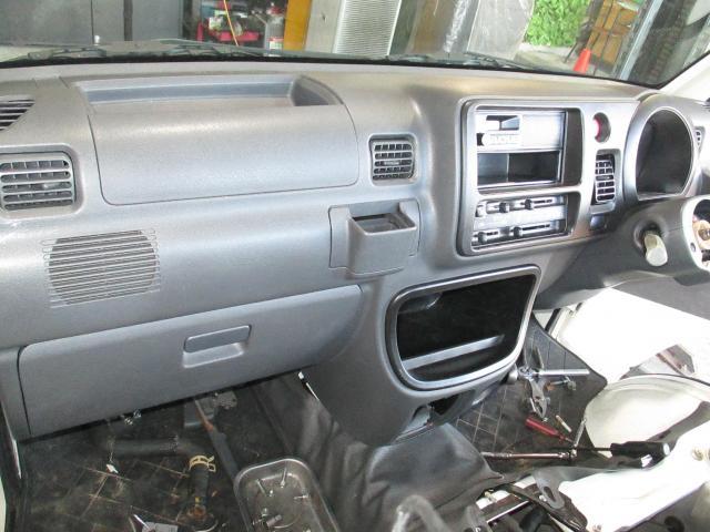 ダイハツ　ハイゼットトラック　その他修理・整備　ヒーターコア　ラジエーターの交換修理を実施　 遠賀郡遠賀町・水巻町・岡垣町・芦屋町・中間市・北九州市八幡西区・鞍手町、宗像市、他の地域のお客大歓迎