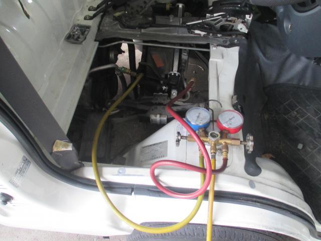 ダイハツ　ハイゼットトラック　その他修理・整備　ヒーターコア　ラジエーターの交換修理を実施　 遠賀郡遠賀町・水巻町・岡垣町・芦屋町・中間市・北九州市八幡西区・鞍手町、宗像市、他の地域のお客大歓迎