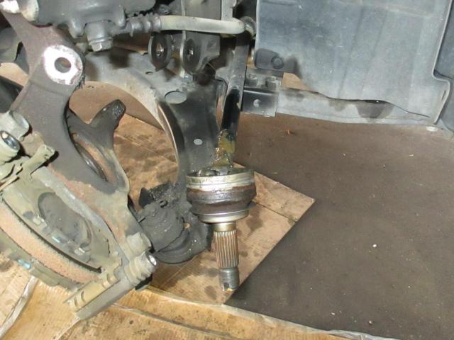 ダイハツ　ミライース　車検　整備　ヘッドライト磨き　ドライブシャフトブーツ　ロアボールジョイントブーツの交換修理を実施　 遠賀郡遠賀町・水巻町・岡垣町・芦屋町・中間市・北九州市八幡西区・鞍手町、宗像市、他の地域のお客大歓迎