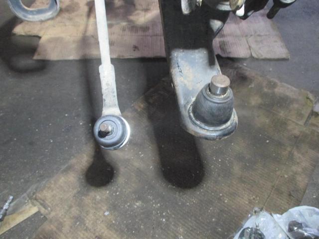 日産　クリッパートラック　中古車販売　燃料ポンプ　タイヤ　ブレーキパッド　バッテリー　プラグ　ワイパーブレード　交換修理を実施　 遠賀郡遠賀町・水巻町・岡垣町・芦屋町・中間市・北九州市八幡西区・鞍手町、宗像市、他の地域のお客大歓迎