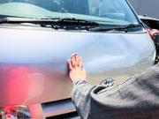 工程１、キズの状態を入念にチェック