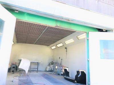 自社塗装ブース完備